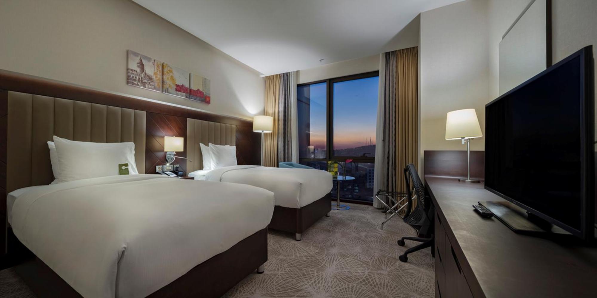 Doubletree By Hilton Istanbul Umraniye Hotel Exterior foto