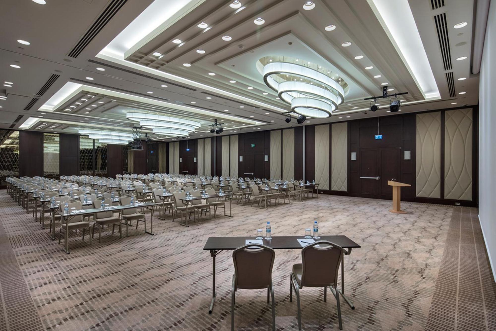 Doubletree By Hilton Istanbul Umraniye Hotel Exterior foto The ballroom
