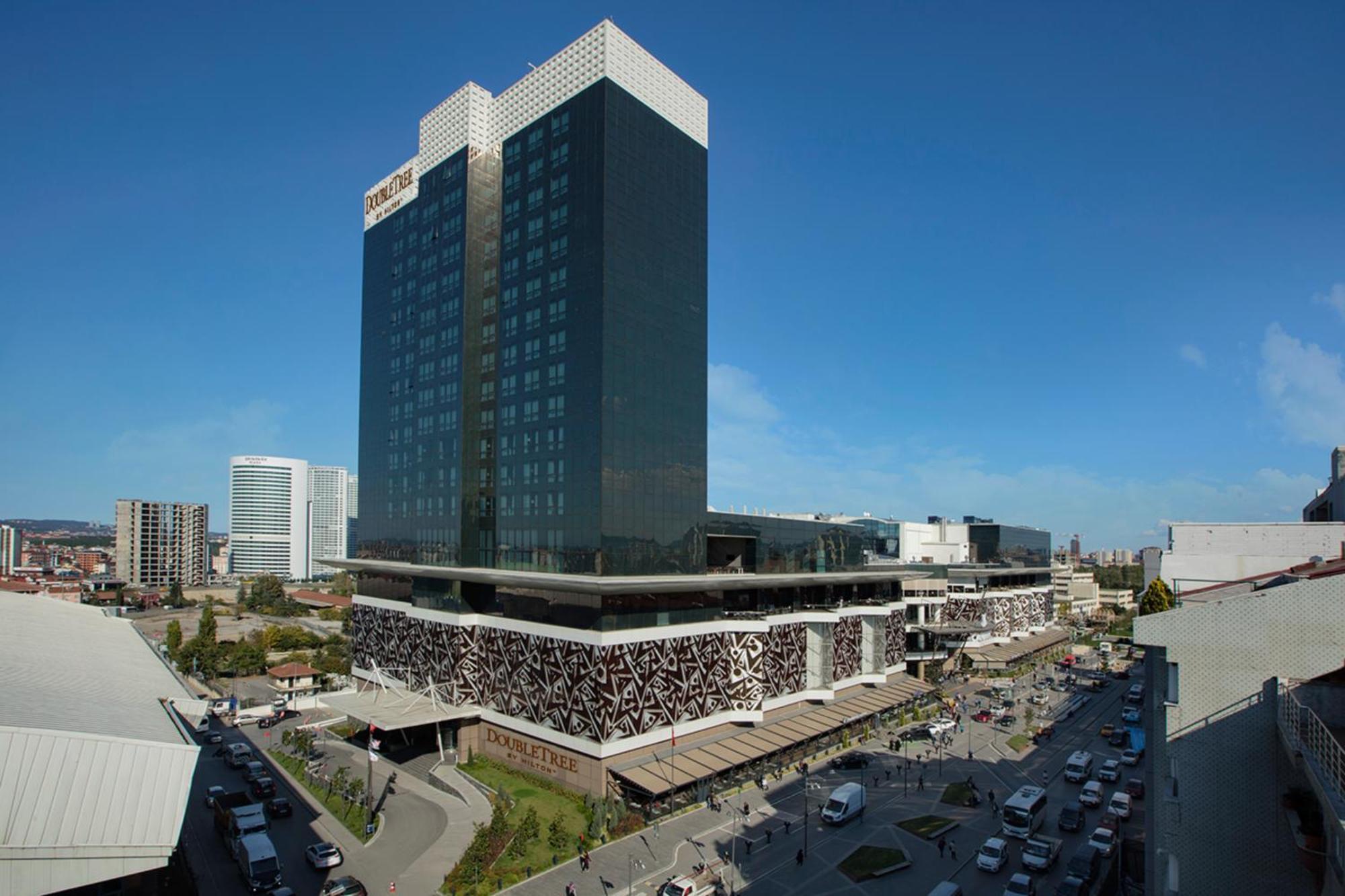 Doubletree By Hilton Istanbul Umraniye Hotel Exterior foto The Westin San Diego