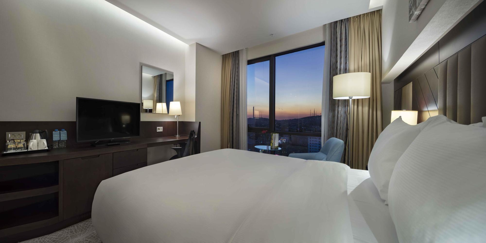 Doubletree By Hilton Istanbul Umraniye Hotel Exterior foto Deluxe room
